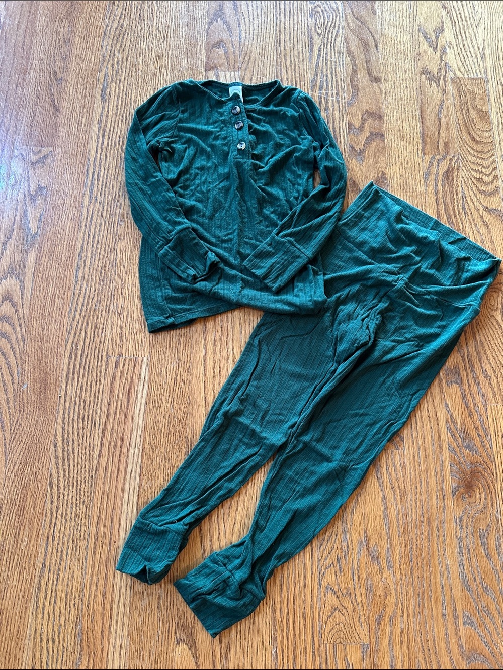 Lou Lou & Company Green Ribbed Two-Piece Pajama Set